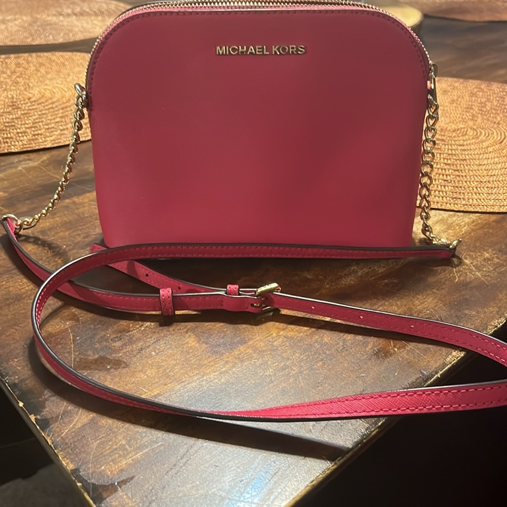 MICHAEL KORS PINK PURSE - Picture 8 of 8